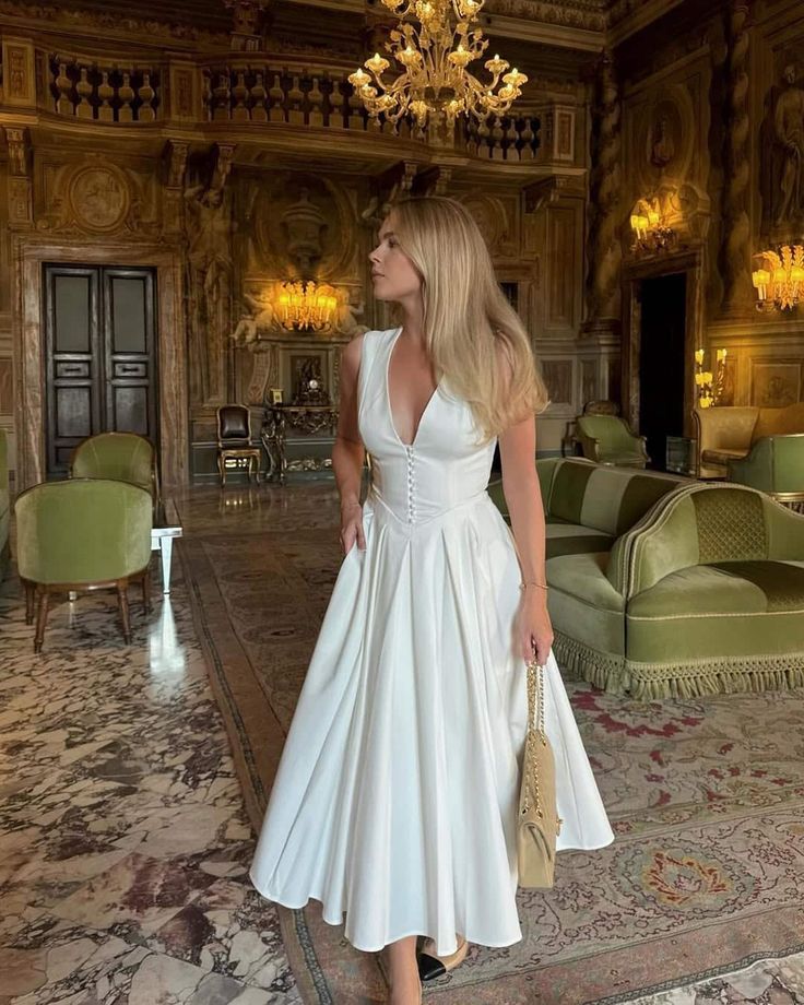 The Windsor Satin Gown